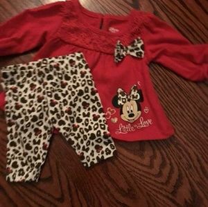 Never worn Newborn Disney outfit